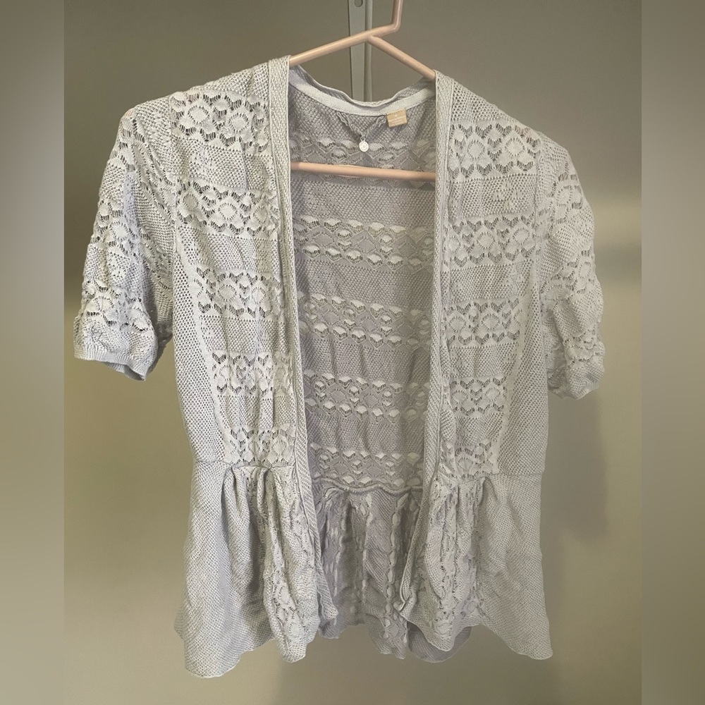 Knitted and knotted grey cardigan